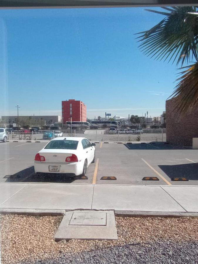 Extended Suites Ciudad Juarez Consulado Εξωτερικό φωτογραφία